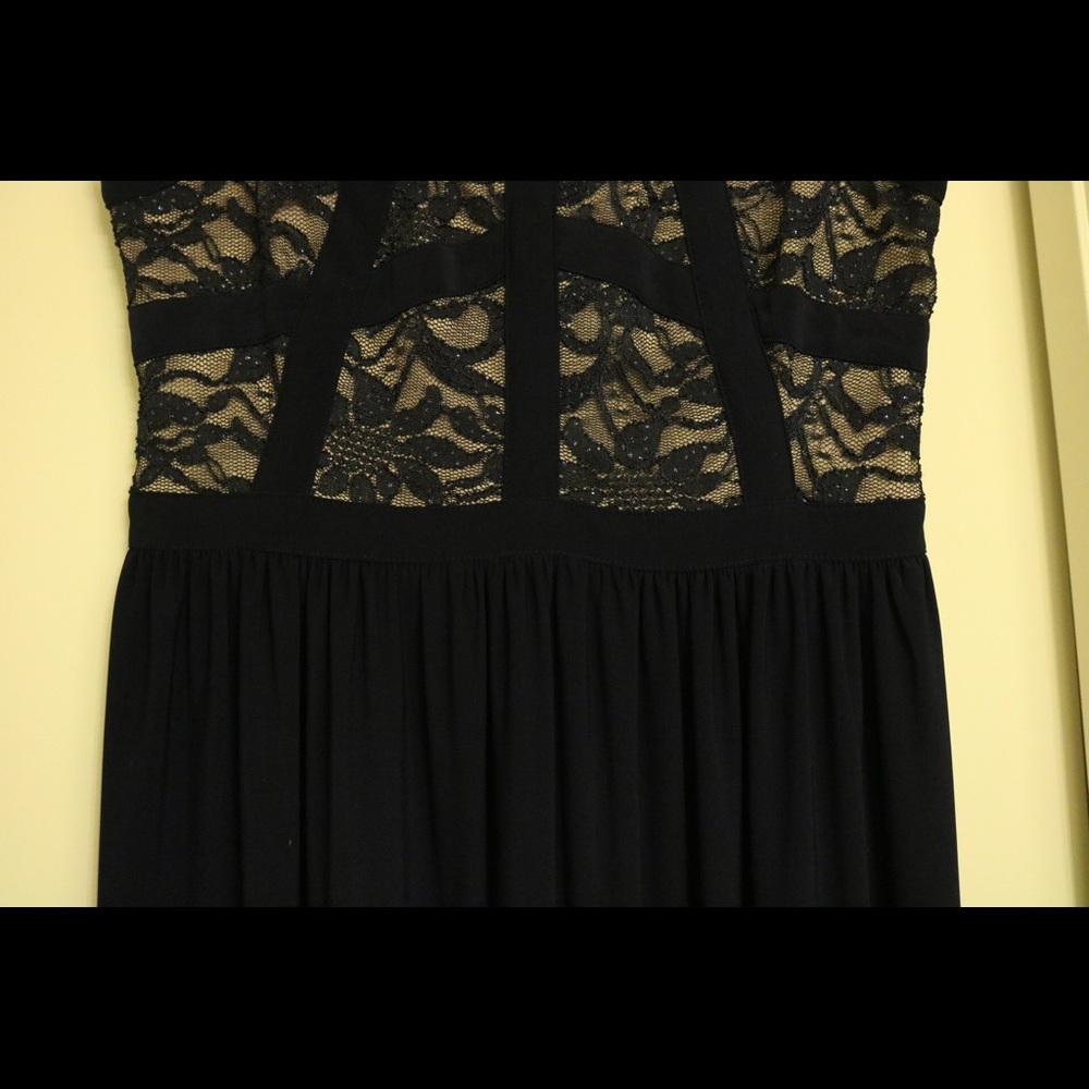 Formal/Bridesmaids Dress - Picture 4 of 4